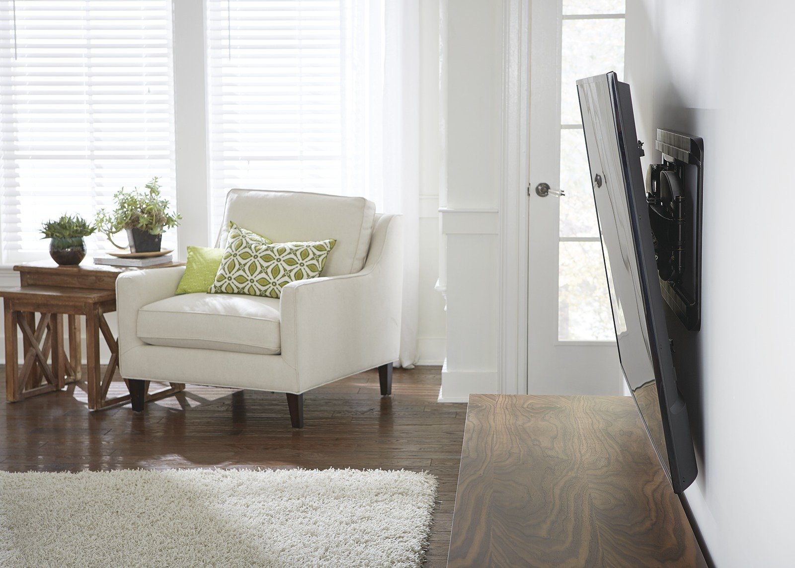 Sanus Premium Full Motion TV Wall Mount for 42"-90" TVs Up to 150 lbs. (Model VLF628-B1) - Image 6