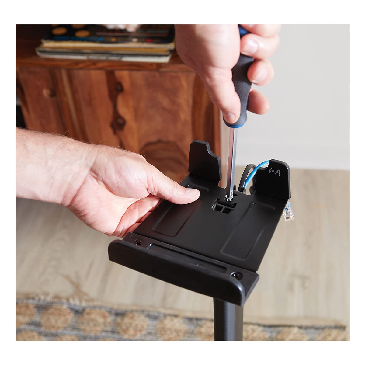 SANUS Wireless Speaker Stand for Sonos Five and Sonos Play:5 - Audio Enhancing Design for Vertical & Horizontal Audio with Built-in Cable Management & Premium Alloy Materials WSS52-W2 (Black) - Image 4